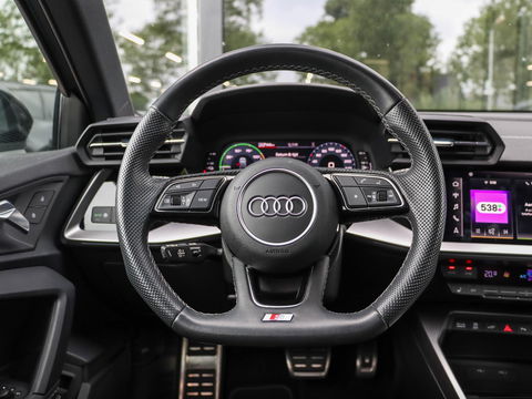 Audi A3 Sportback 45 TFSI e S edition Competition 245PK
