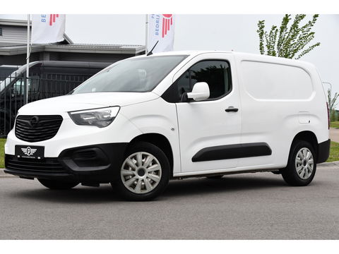Opel Combo 1.5D L2H1 Edition Camera, Cruise, Carplay, 102pk, Trekhaak, Multimedia, Uniek!