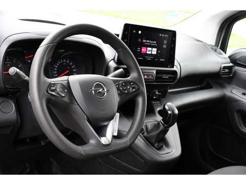 Opel Combo 1.5D L2H1 Edition Camera, Cruise, Carplay, 102pk, Trekhaak, Multimedia, Uniek!