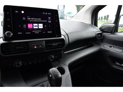 Opel Combo 1.5D L2H1 Edition Camera, Cruise, Carplay, 102pk, Trekhaak, Multimedia, Uniek!