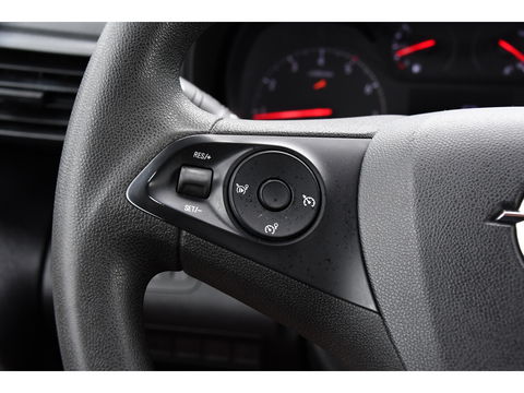 Opel Combo 1.5D L2H1 Edition Camera, Cruise, Carplay, 102pk, Trekhaak, Multimedia, Uniek!