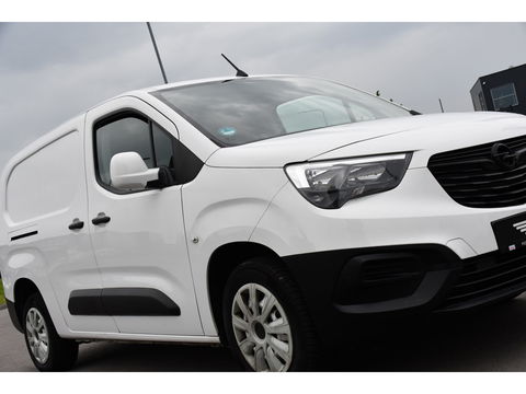 Opel Combo 1.5D L2H1 Edition Camera, Cruise, Carplay, 102pk, Trekhaak, Multimedia, Uniek!
