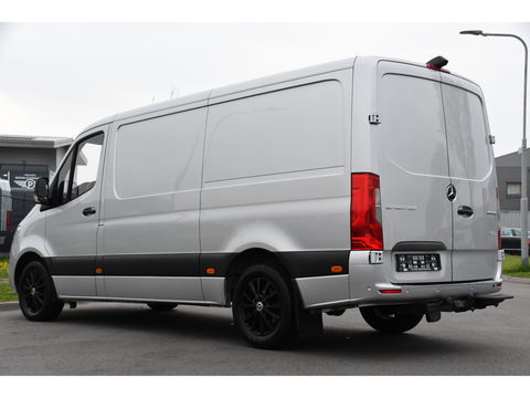 Mercedes-Benz Sprinter 316 2.2 CDI L2H1 AMG Edition Camera, Cruise, Carplay, Multimedia, 164pk, Automaat, Stoelverwarming, Standkachel, Uniek!