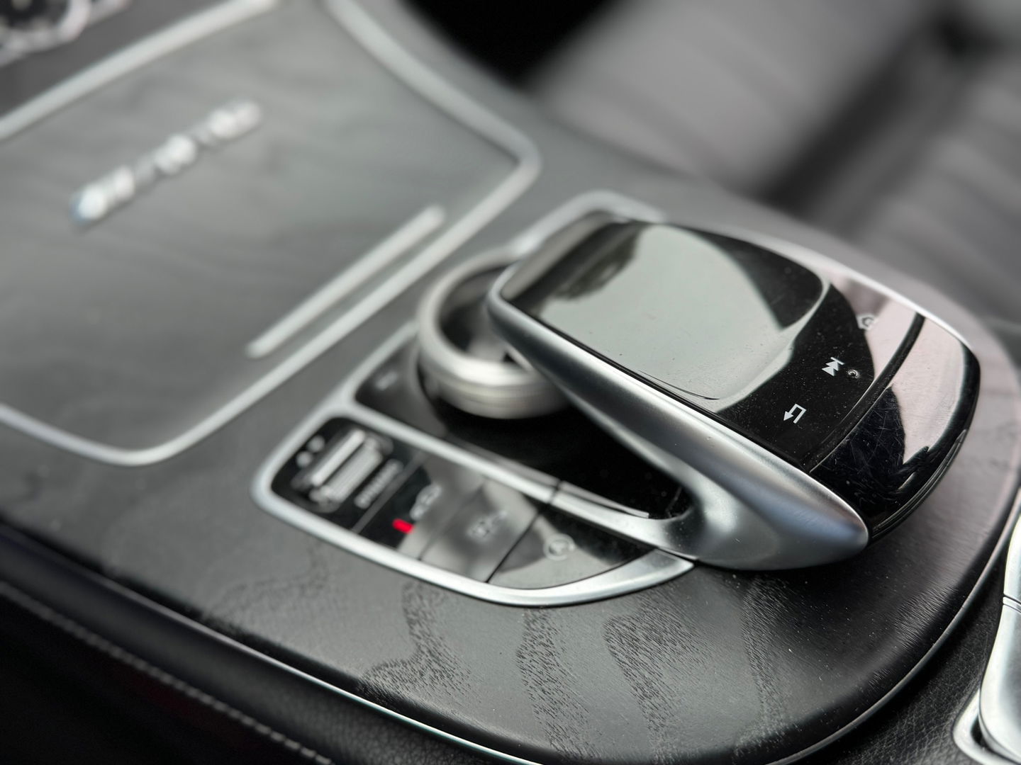 Mercedes-Benz E-Klasse Cabrio 400 4MATIC AMG Burmester|Memory|Luchtvering|333PK|Camera|Stoelkoeling|Keyless