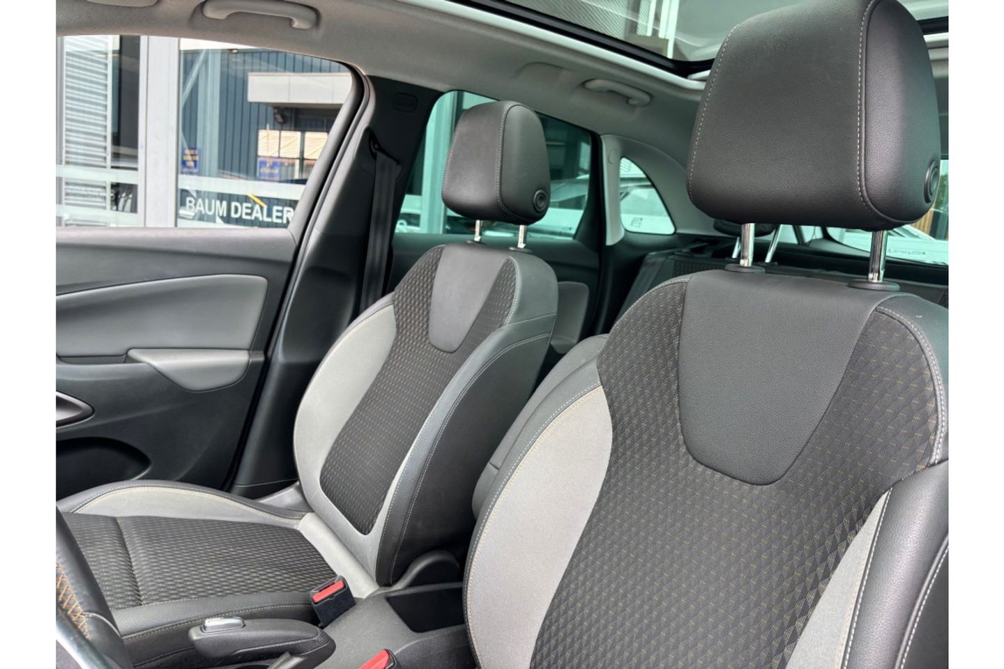 Opel Crossland X 1.2 TURBO 110PK INNOVATION NAVI PDC LMV PANORAMADAK