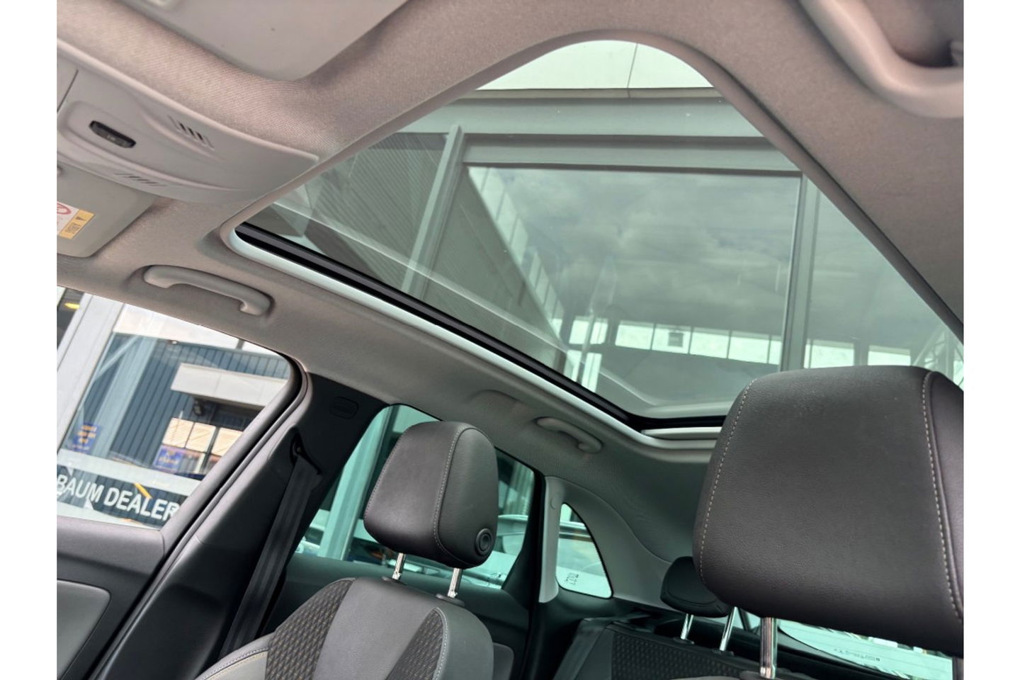 Opel Crossland X 1.2 TURBO 110PK INNOVATION NAVI PDC LMV PANORAMADAK
