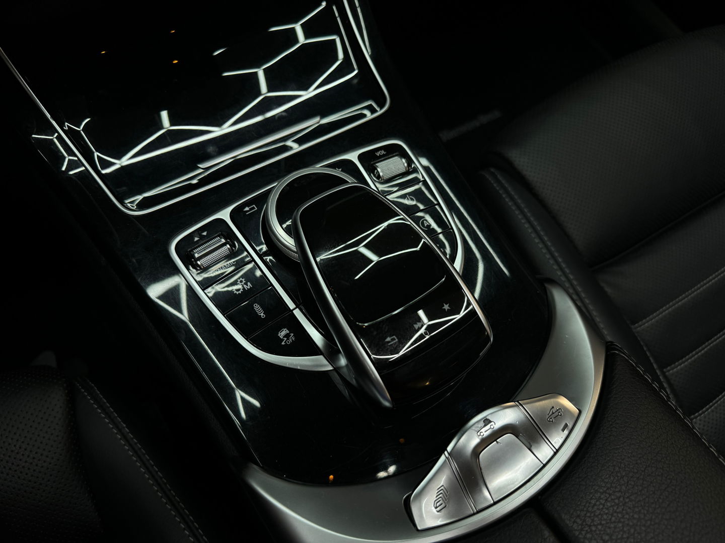 Mercedes-Benz C-Klasse Cabrio AMG 43 4MATIC 360 Camera|Leder