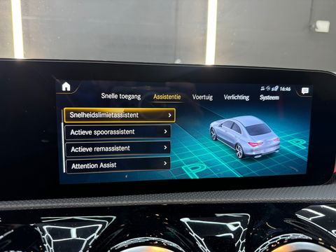 Mercedes-Benz CLA-Klasse 180 AMG Pano|Magno|Sfeer|CarPlay
