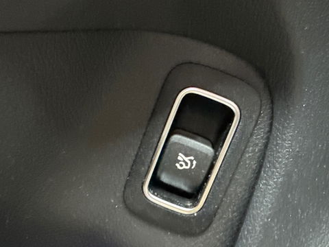 Mercedes-Benz CLA-Klasse 180 AMG Pano|Magno|Sfeer|CarPlay