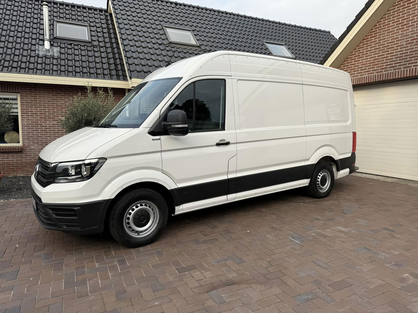 Volkswagen Crafter 35 2.0 TDI L3H3 Highline service bus Sortimo
