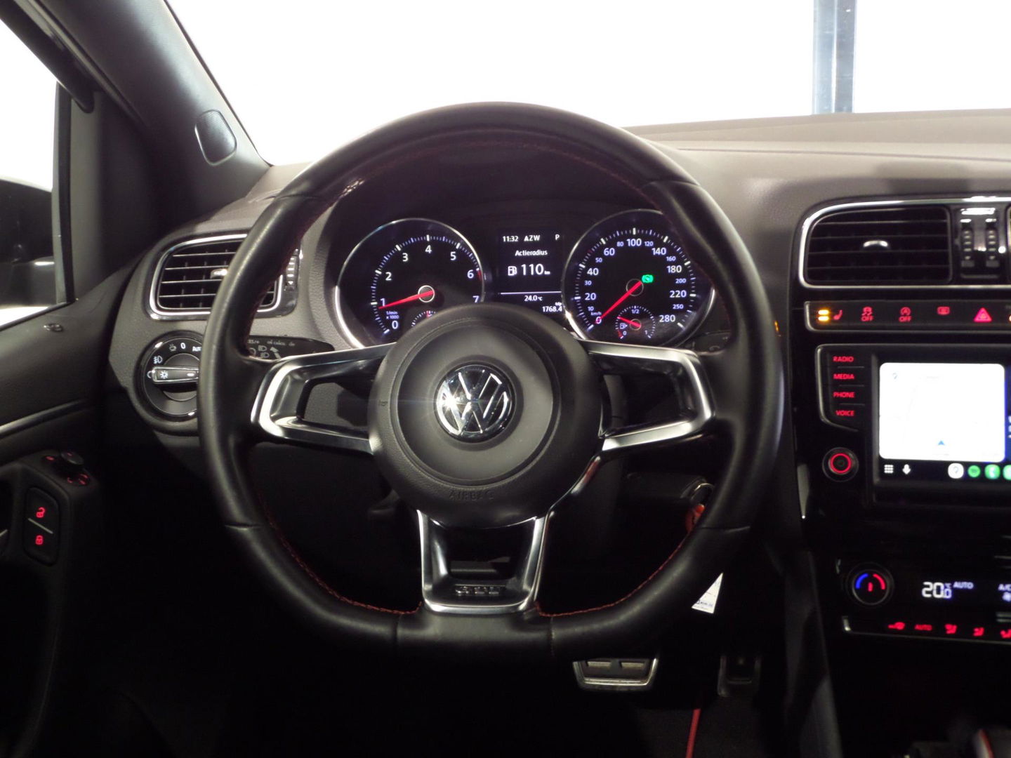 Volkswagen Polo 1.8 TSI GTI DSG "Origineel NL!" Automaat! Full-LED Apple-Carplay Leer/Alcantara Stoelverwarming, in nieuwstaat !