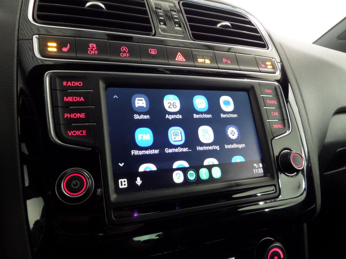 Volkswagen Polo 1.8 TSI GTI DSG "Origineel NL!" Automaat! Full-LED Apple-Carplay Leer/Alcantara Stoelverwarming, in nieuwstaat !