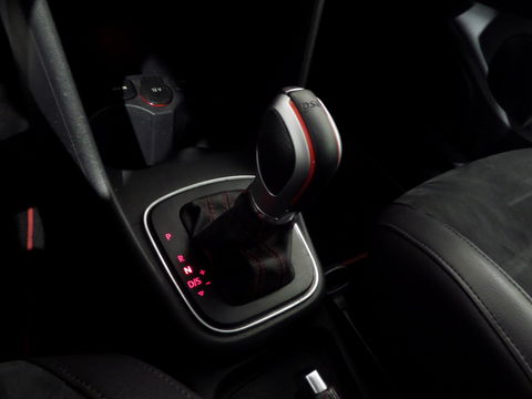 Volkswagen Polo 1.8 TSI GTI DSG "Origineel NL!" Automaat! Full-LED Apple-Carplay Leer/Alcantara Stoelverwarming, in nieuwstaat !