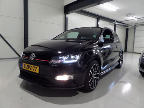 Volkswagen Polo 1.8 TSI GTI DSG "Origineel NL!" Automaat! Full-LED Apple-Carplay Leer/Alcantara Stoelverwarming, in nieuwstaat !