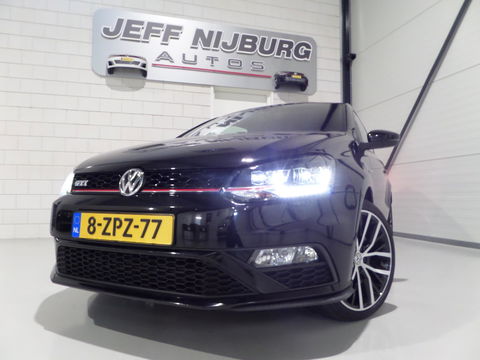 Volkswagen Polo 1.8 TSI GTI DSG "Origineel NL!" Automaat! Full-LED Apple-Carplay Leer/Alcantara Stoelverwarming, in nieuwstaat !