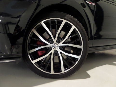 Volkswagen Polo 1.8 TSI GTI DSG "Origineel NL!" Automaat! Full-LED Apple-Carplay Leer/Alcantara Stoelverwarming, in nieuwstaat !