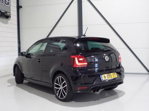 Volkswagen Polo 1.8 TSI GTI DSG "Origineel NL!" Automaat! Full-LED Apple-Carplay Leer/Alcantara Stoelverwarming, in nieuwstaat !