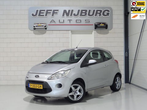 Ford Ka 1.2 Trend Bluetooth Lichtmetalen velgen Elektrische ramen Technisch goede auto & volledige historie aanwezig !