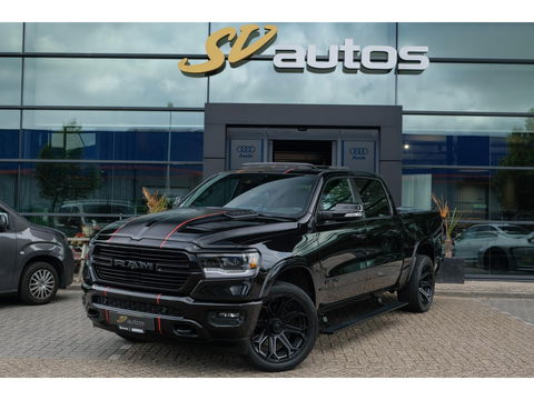 Dodge Ram 1500 5.7 V8 401pk 4x4 Crew Cab Laramie Night edition Panoramadak Bomvol! Stoelventilatie Trekhaak