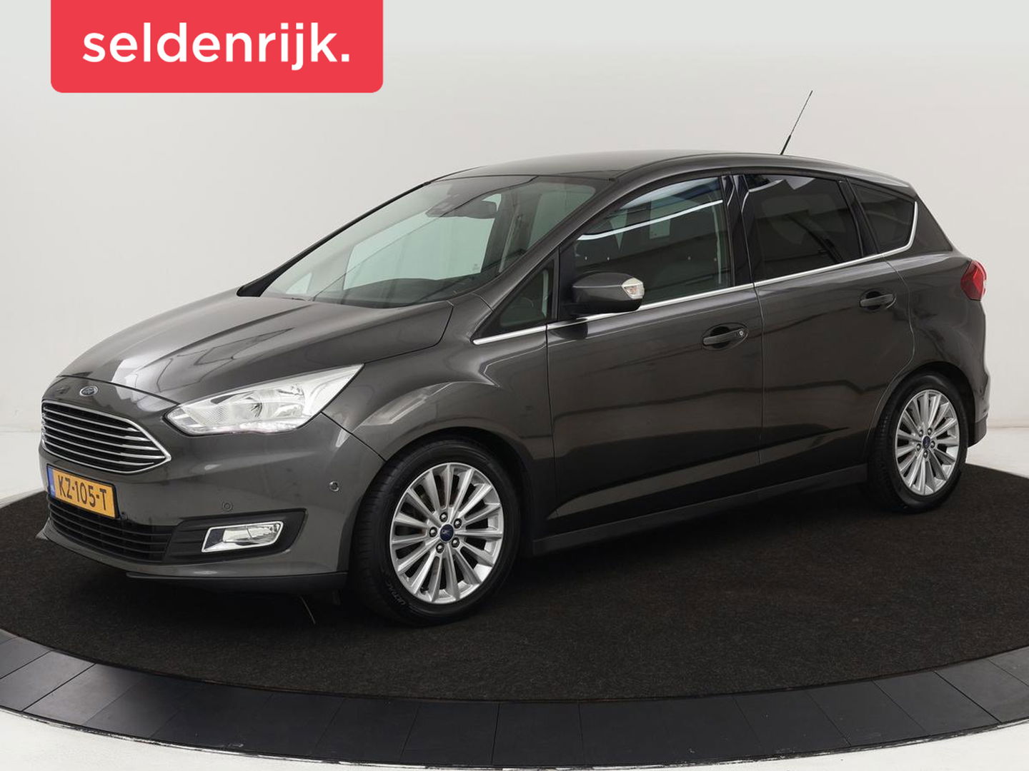 Ford C-MAX 1.5 TDCi Titanium | Carplay | Trekhaak | Navigatie | Verwarmde voorruit | Climate control | Keyless | Parkeerhulp | Cruise control
