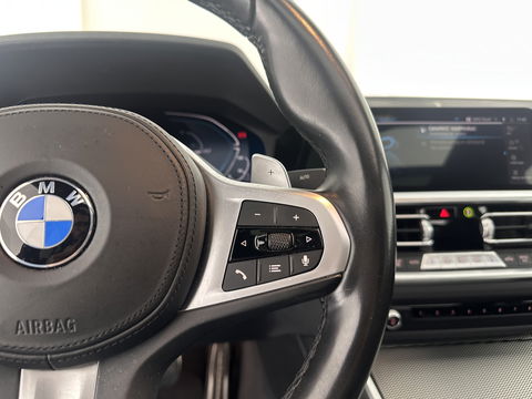 BMW 3-serie 320e Business Edition Plus (INCL.BTW) *PANO | LASER-LIGHT | FULL-LEATHER | ADAPTIVE-CRUISE | CAMERA | SPORT/HEATED-SEATS | DIGI-COCKPIT | KEYLESS | HIFI-SOUND | AMBIENT-LIGHT | DAB+ | NAVI-FULLMAP | 19''ALU*