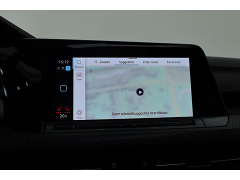 Volkswagen Golf 1.5 eTSI R-Line | Pano | Camera | IQ. Light | Dodehoekdet. | Carplay & Android Auto | Keyless
