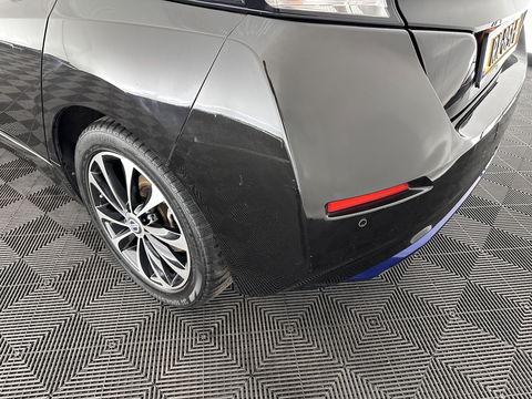 Nissan Leaf 2.ZERO EDITION 40 kWh Aut. *ADAPTIVE-CRUISE | TOP-VIEW | BLIND-SPOT | KEYLESS | DAB+ | LANE-ASSIST | ECC | PDC | COMFORT/HEATED-SEATS | CARPLAY | 17"ALU*