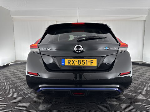 Nissan Leaf 2.ZERO EDITION 40 kWh Aut. *ADAPTIVE-CRUISE | TOP-VIEW | BLIND-SPOT | KEYLESS | DAB+ | LANE-ASSIST | ECC | PDC | COMFORT/HEATED-SEATS | CARPLAY | 17"ALU*