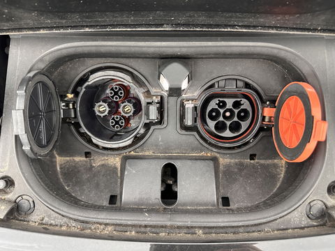 Nissan Leaf 2.ZERO EDITION 40 kWh Aut. *ADAPTIVE-CRUISE | TOP-VIEW | BLIND-SPOT | KEYLESS | DAB+ | LANE-ASSIST | ECC | PDC | COMFORT/HEATED-SEATS | CARPLAY | 17"ALU*
