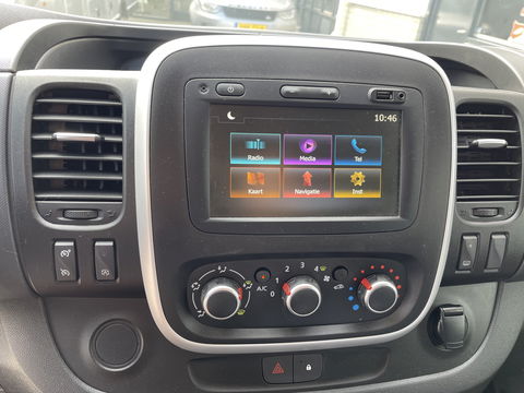 Fiat Talento 2.0 MultiJet 145pk L2H1 / vaste prijs rijklaar € 16.950 ex btw / lease vanaf € 285 / airco / cruise / navigatie / trekhaak / dakdragers / achteruit rijcamera / euro 6 / bpm vrij !