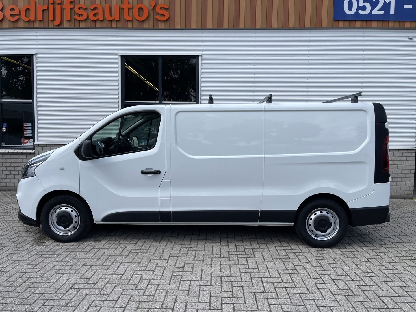 Fiat Talento 2.0 MultiJet 145pk L2H1 / vaste prijs rijklaar € 16.950 ex btw / lease vanaf € 285 / airco / cruise / navigatie / trekhaak / dakdragers / achteruit rijcamera / euro 6 / bpm vrij !