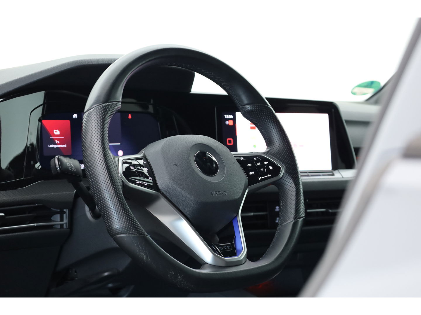 Volkswagen Golf 1.4 eHybrid GTE | Navi | Mistlampen | Apple CarPlay | Stoel- Stuurverw. | IQ. Light |