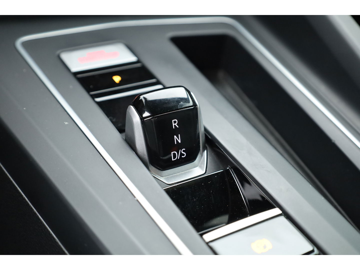 Volkswagen Golf 1.4 eHybrid GTE | Navi | Mistlampen | Apple CarPlay | Stoel- Stuurverw. | IQ. Light |