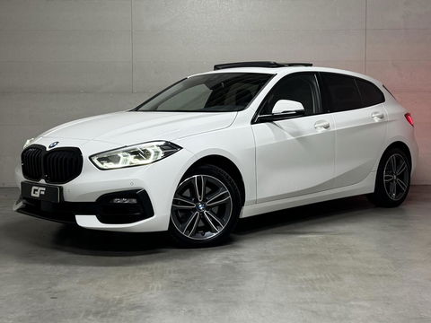 BMW 1 Serie 118i Sport Pano Virtual Carplay Sfeer Cruise NAP