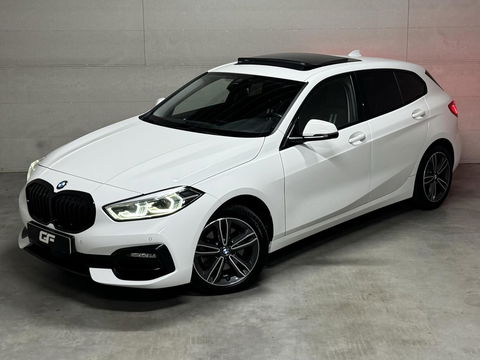 BMW 1 Serie 118i Sport Pano Virtual Carplay Sfeer Cruise NAP