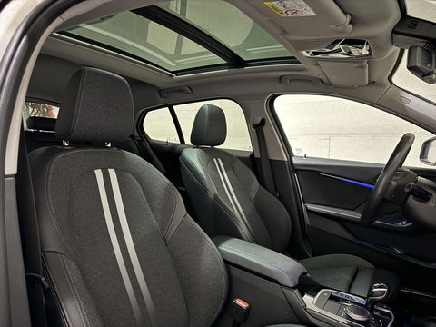 BMW 1 Serie 118i Sport Pano Virtual Carplay Sfeer Cruise NAP