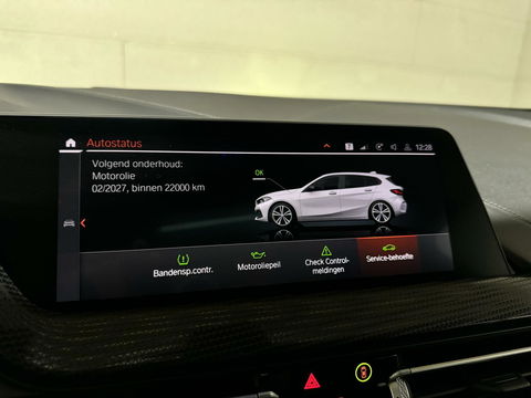 BMW 1 Serie 118i Sport Pano Virtual Carplay Sfeer Cruise NAP