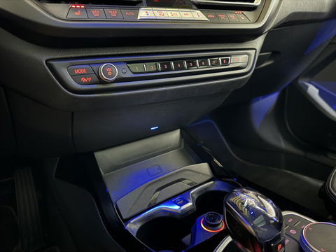 BMW 1 Serie 118i Sport Pano Virtual Carplay Sfeer Cruise NAP