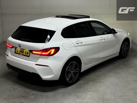 BMW 1 Serie 118i Sport Pano Virtual Carplay Sfeer Cruise NAP