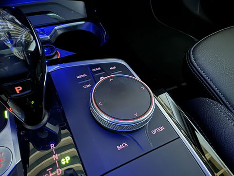 BMW 1 Serie 118i Sport Pano Virtual Carplay Sfeer Cruise NAP