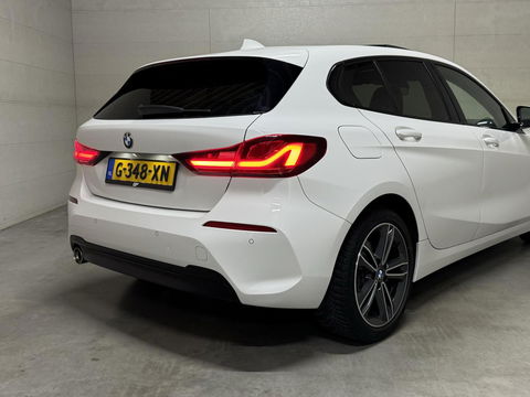 BMW 1 Serie 118i Sport Pano Virtual Carplay Sfeer Cruise NAP