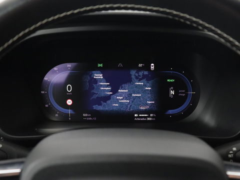 Volvo XC40 P8 AWD R-Design | Leder | Stoel & stuurverwarming | Trekhaak | Camera | Memory | Adaptive cruise | Navigatie | Carplay