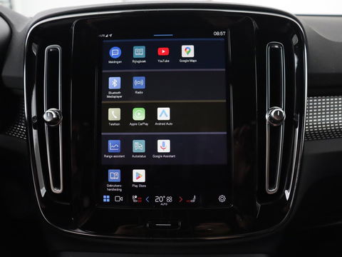 Volvo XC40 P8 AWD R-Design | Leder | Stoel & stuurverwarming | Trekhaak | Camera | Memory | Adaptive cruise | Navigatie | Carplay