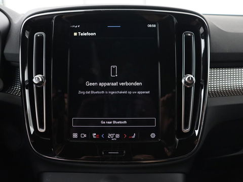 Volvo XC40 P8 AWD R-Design | Leder | Stoel & stuurverwarming | Trekhaak | Camera | Memory | Adaptive cruise | Navigatie | Carplay
