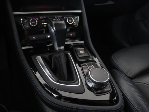 BMW 2 Serie Gran Tourer 218i M Sport 7-persoons | Panoramadak | Leder | Stoelverwarming | Trekhaak | Camera | Full LED | Sportstoelen | Navigatie | Park Assist