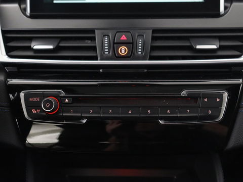 BMW 2 Serie Gran Tourer 218i M Sport 7-persoons | Panoramadak | Leder | Stoelverwarming | Trekhaak | Camera | Full LED | Sportstoelen | Navigatie | Park Assist