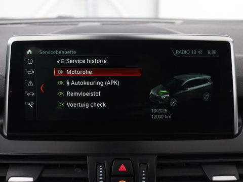 BMW 2 Serie Gran Tourer 218i M Sport 7-persoons | Panoramadak | Leder | Stoelverwarming | Trekhaak | Camera | Full LED | Sportstoelen | Navigatie | Park Assist