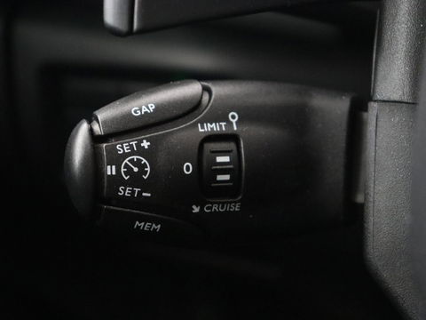 Citroën C5 Aircross 1.6 Plug In Hybrid 180 Feel | Stoelverwarming | Adaptive cruise | 360 Camera | Carplay | Navigatie | Full LED | Digital Cockpit