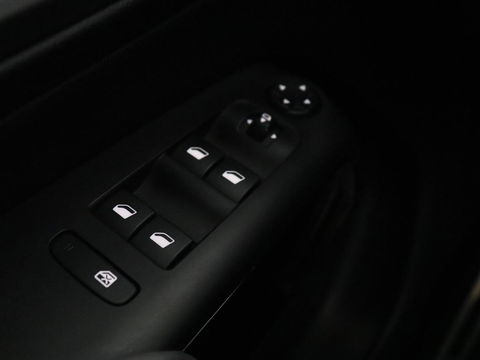Citroën C5 Aircross 1.6 Plug In Hybrid 180 Feel | Stoelverwarming | Adaptive cruise | 360 Camera | Carplay | Navigatie | Full LED | Digital Cockpit