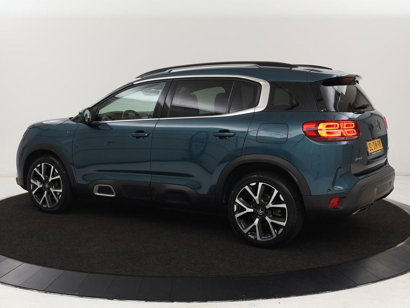 Citroën C5 Aircross 1.6 Plug In Hybrid 180 Feel | Stoelverwarming | Adaptive cruise | 360 Camera | Carplay | Navigatie | Full LED | Digital Cockpit